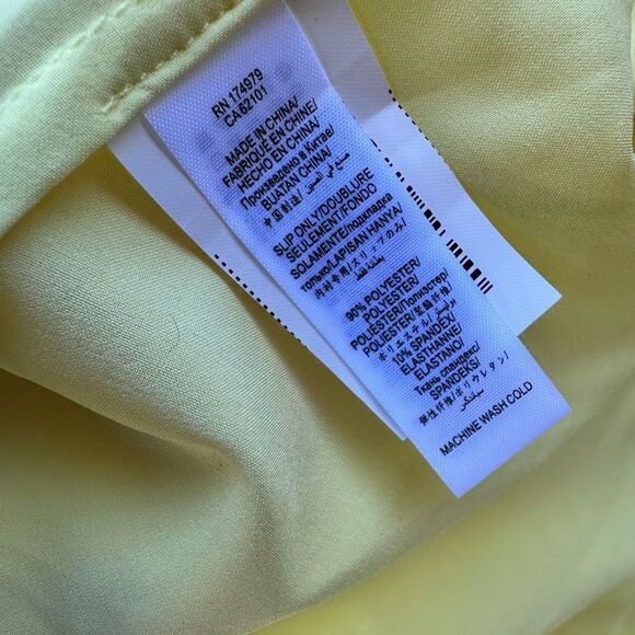 🎉5 for $45🎉 BCBGMAXAZRIA dress size XXS yellow - Picture 8 of 8